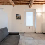 La Casina Di Lucia * Lucca