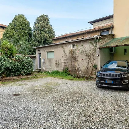 La Casina Di Lucia Сasa de vacaciones Lucca